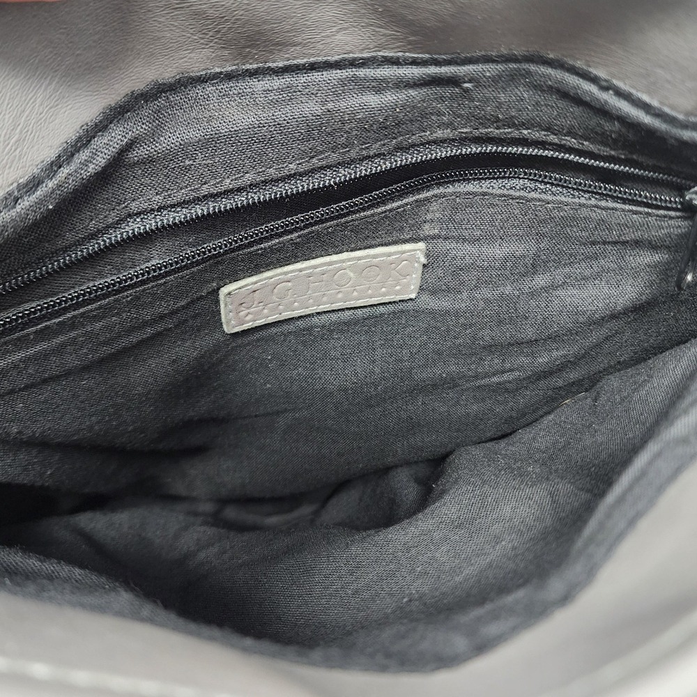 Vtg JG Hook Grey Faux Leather Shoulder Bag w Matching Pouch Key Ring Neutral - Picture 15 of 16